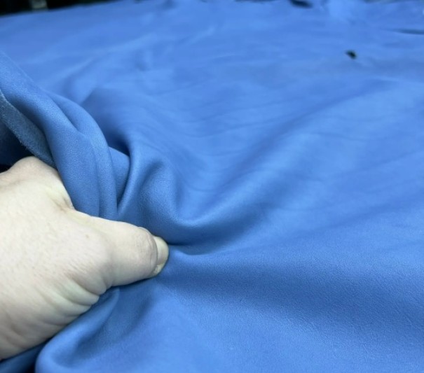 Краст (экспериментальный голубой), без финиша, 1.0-1.4 мм, средний размер 200-220 дм²